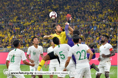 Safawi Rasid lập cú đúp giúp Malaysia vươn lên nhì bảng G - Ảnh 1. Safawi Rasid lập cú đúp giúp Malaysia vươn lên nhì bảng G - Ảnh 1.