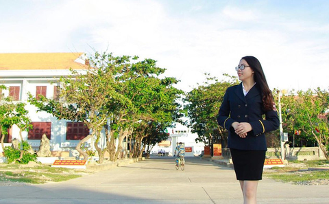 Ngắm đồng phục Trường ĐH Hàng hải vừa chiến thắng đồng phục đẹp nhất - Ảnh 4. Ngắm đồng phục Trường ĐH Hàng hải vừa chiến thắng đồng phục đẹp nhất - Ảnh 4.