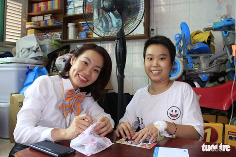 Đại biểu Hội Liên hiệp thanh niên TP.HCM vui chơi cùng bệnh nhi ung thư - Ảnh 10. Đại biểu Hội Liên hiệp thanh niên TP.HCM vui chơi cùng bệnh nhi ung thư - Ảnh 10.