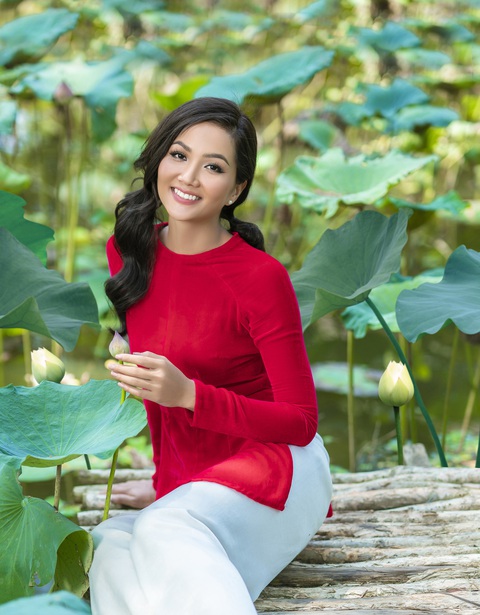 Áo bà ba tươi mới đến bất ngờ - Ảnh 6. Áo bà ba tươi mới đến bất ngờ - Ảnh 6.
