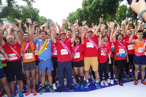 Vietjet cùng máy bay Amy chạy tiếp sức tại giải Kizuna Ekiden 2019 - Ảnh 4. Vietjet cùng máy bay Amy chạy tiếp sức tại giải Kizuna Ekiden 2019 - Ảnh 4.