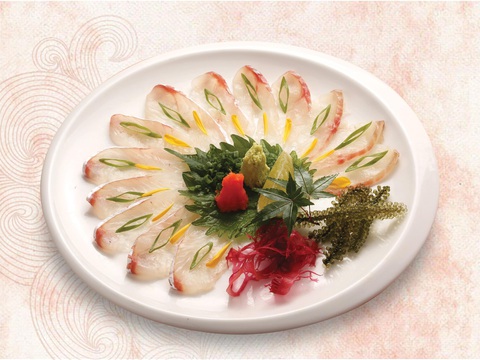 8000 du khách mỗi ngày tại Fukuoka chợ cá lớn nhất Nhật Bản - Ảnh 4. 8000 du khách mỗi ngày tại Fukuoka chợ cá lớn nhất Nhật Bản - Ảnh 4.