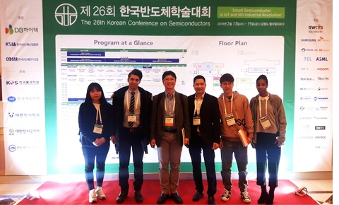 Nhà khoa học trẻ ĐH Duy Tân được trao giải thưởng KHCN và đổi mới ASEAN - Hàn Quốc - Ảnh 2. Nhà khoa học trẻ ĐH Duy Tân được trao giải thưởng KHCN và đổi mới ASEAN - Hàn Quốc - Ảnh 2.