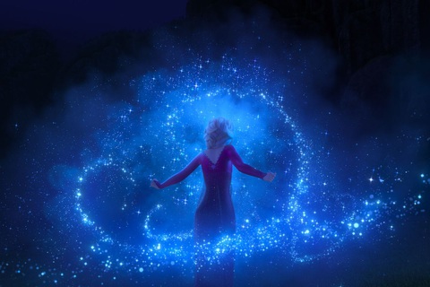 Frozen: Hậu truyện thực sự cần thiết hay được làm để hốt bạc? - Ảnh 10. Frozen: Hậu truyện thực sự cần thiết hay được làm để hốt bạc? - Ảnh 10.