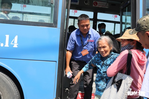 Giao thông TP.HCM có bước chuyển mình - Ảnh 2. Giao thông TP.HCM có bước chuyển mình - Ảnh 2.