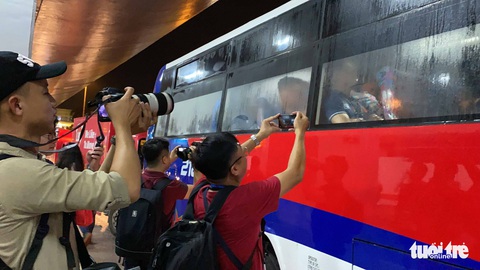 U22 Việt Nam và đội tuyển bóng đá nữ đến Philippines - Ảnh 8. U22 Việt Nam và đội tuyển bóng đá nữ đến Philippines - Ảnh 8.