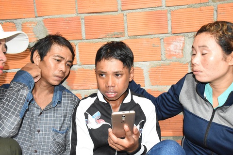 Ngày về nhà của hai đứa trẻ lang thang - Ảnh 3. Ngày về nhà của hai đứa trẻ lang thang - Ảnh 3.