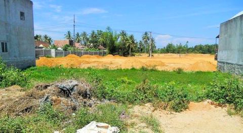 Sai phạm trong quản lý đất đai, nhiều cán bộ Bình Định bị truy tố và kiểm điểm - Ảnh 2. Sai phạm trong quản lý đất đai, nhiều cán bộ Bình Định bị truy tố và kiểm điểm - Ảnh 2.