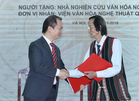 Thủ tướng: Đáng sợ hơn mọi sự xâm lăng là xâm lăng văn hóa - Ảnh 3. Thủ tướng: Đáng sợ hơn mọi sự xâm lăng là xâm lăng văn hóa - Ảnh 3.