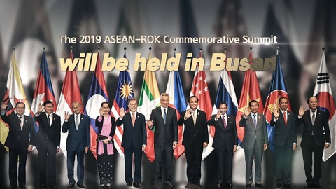 ASEAN ngang tầm 4 nước lớn - Ảnh 1. ASEAN ngang tầm 4 nước lớn - Ảnh 1.