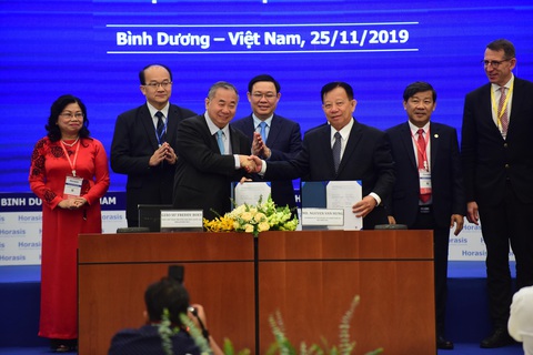 Bình Dương hợp tác Singapore phát triển không gian khởi nghiệp - Ảnh 2. Bình Dương hợp tác Singapore phát triển không gian khởi nghiệp - Ảnh 2.