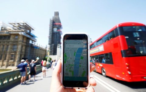 Uber mất giấp phép hoạt động tại London vì không an toàn - Ảnh 1. Uber mất giấp phép hoạt động tại London vì không an toàn - Ảnh 1.