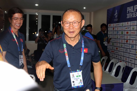 HLV Park Hang Seo: Chiến thắng này vẫn chưa hoàn hảo - Ảnh 1. HLV Park Hang Seo: Chiến thắng này vẫn chưa hoàn hảo - Ảnh 1.