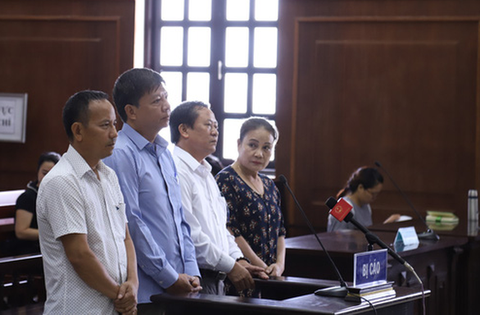 Từ ‘kỳ án’ gỗ trắc, đại biểu Quốc hội đề nghị tháo nút thắt về giám định - Ảnh 2. Từ ‘kỳ án’ gỗ trắc, đại biểu Quốc hội đề nghị tháo nút thắt về giám định - Ảnh 2.