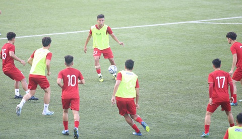 Oái oăm, Philippines chỉ cho bóng đá nam đăng ký 20 cầu thủ tại SEA Games - Ảnh 1. Oái oăm, Philippines chỉ cho bóng đá nam đăng ký 20 cầu thủ tại SEA Games - Ảnh 1.