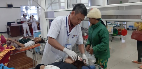 Nhậu về, lấy súng bắn vợ và mẹ vợ rồi kề vào cổ bóp cò tự tử - Ảnh 1. Nhậu về, lấy súng bắn vợ và mẹ vợ rồi kề vào cổ bóp cò tự tử - Ảnh 1.