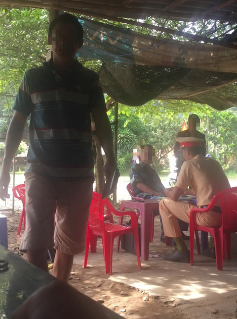 Vụ CSGT tố cáo sếp: Được mời truy lãnh tiền, nhiều CSGT chưa chịu nhận vì... chưa đủ - Ảnh 1. Vụ CSGT tố cáo sếp: Được mời truy lãnh tiền, nhiều CSGT chưa chịu nhận vì... chưa đủ - Ảnh 1.