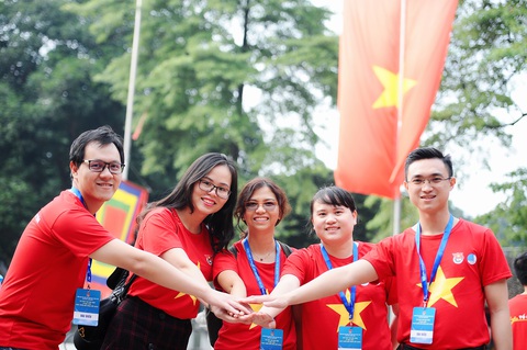 Khơi dậy tinh thần khoa học thanh niên - Ảnh 1. Khơi dậy tinh thần khoa học thanh niên - Ảnh 1.