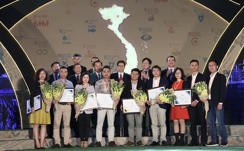 Báo Tuổi Trẻ đạt giải nhất giải báo chí viết về doanh nghiệp phát triển bền vững - Ảnh 3. Báo Tuổi Trẻ đạt giải nhất giải báo chí viết về doanh nghiệp phát triển bền vững - Ảnh 3.