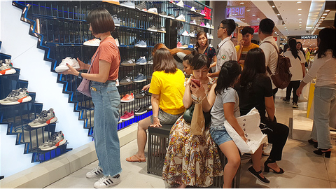 Ngày Thứ Sáu Đen - Black Friday 2019: Mồi thơm nhưng không ngon - Ảnh 4. Ngày Thứ Sáu Đen - Black Friday 2019: Mồi thơm nhưng không ngon - Ảnh 4.