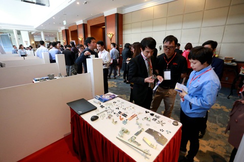 Doanh nghiệp trưng hàng tại diễn đàn công nghiệp hỗ trợ năm 2019 - Ảnh 2. Doanh nghiệp trưng hàng tại diễn đàn công nghiệp hỗ trợ năm 2019 - Ảnh 2.