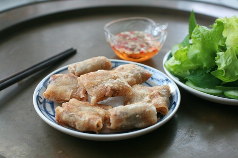 Đổi món cho cỗ tết với chả ram miền Trung - Ảnh 1. Đổi món cho cỗ tết với chả ram miền Trung - Ảnh 1.