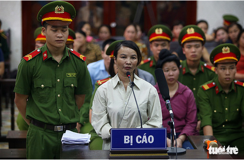 Lãnh án 20 năm tù, mẹ nữ sinh giao gà gào thét Tôi bị oan - Ảnh 1. Lãnh án 20 năm tù, mẹ nữ sinh giao gà gào thét Tôi bị oan - Ảnh 1.