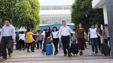 Èo uột thi tuyển lãnh đạo đại học - Ảnh 1. Èo uột thi tuyển lãnh đạo đại học - Ảnh 1.