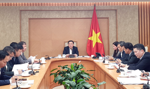 Chính phủ sẽ sửa nhanh quy định khống chế 20% chi phí lãi vay để tính thuế - Ảnh 1. Chính phủ sẽ sửa nhanh quy định khống chế 20% chi phí lãi vay để tính thuế - Ảnh 1.