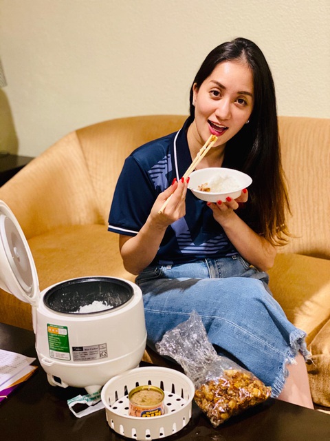 Vận động viên khiêu vũ thể thao Việt Nam không có nước nóng để tắm gội - Ảnh 2. Vận động viên khiêu vũ thể thao Việt Nam không có nước nóng để tắm gội - Ảnh 2.