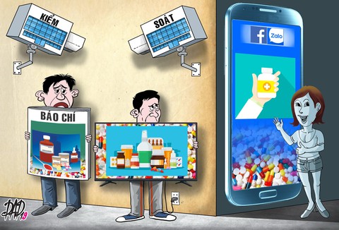 Kem trộn pha cả thau livestream, nghệ sĩ quảng cáo rượu - Ảnh 1. Kem trộn pha cả thau livestream, nghệ sĩ quảng cáo rượu - Ảnh 1.