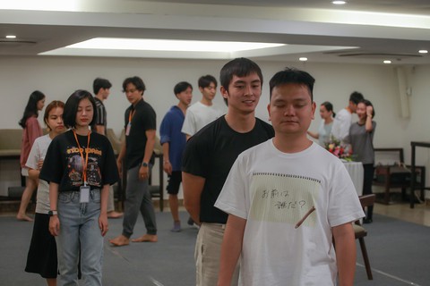 Hà Lan của Mắt biếc học diễn xuất ở Gặp gỡ mùa thu - Ảnh 4. Hà Lan của Mắt biếc học diễn xuất ở Gặp gỡ mùa thu - Ảnh 4.