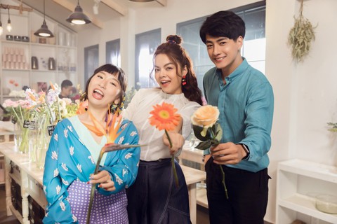Phạm Quỳnh Anh trở lại với một ca khúc yêu đời - Ảnh 3. Phạm Quỳnh Anh trở lại với một ca khúc yêu đời - Ảnh 3.