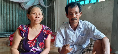 Vụ chị tạt nước sôi em trai: ‘Nó chửi bới, đập phá đồ đạc của tui hơn một năm nay rồi’ - Ảnh 1. Vụ chị tạt nước sôi em trai: ‘Nó chửi bới, đập phá đồ đạc của tui hơn một năm nay rồi’ - Ảnh 1.