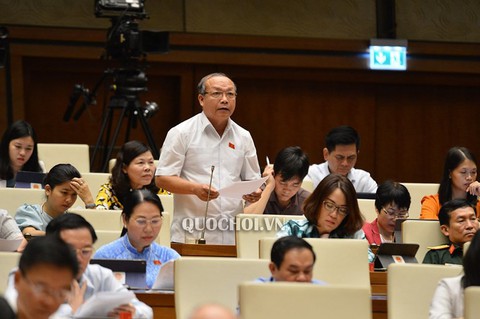 Phải xử nghiêm, không để liên minh ma quỷ bất động sản hoành hành - Ảnh 1. Phải xử nghiêm, không để liên minh ma quỷ bất động sản hoành hành - Ảnh 1.