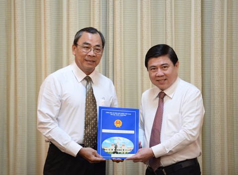 Điều động, bổ nhiệm nhiều cán bộ lãnh đạo về các đơn vị thuộc TP.HCM - Ảnh 2. Điều động, bổ nhiệm nhiều cán bộ lãnh đạo về các đơn vị thuộc TP.HCM - Ảnh 2.