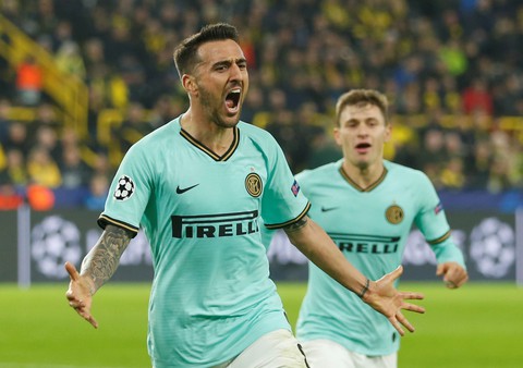 Thua ngược Dortmund sau khi dẫn 2-0, Inter lâm nguy - Ảnh 1. Thua ngược Dortmund sau khi dẫn 2-0, Inter lâm nguy - Ảnh 1.
