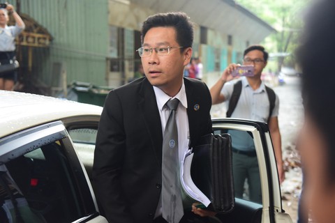 Sáng nay 6-11, ông Nguyễn Hữu Linh hầu tòa phúc thẩm - Ảnh 3. Sáng nay 6-11, ông Nguyễn Hữu Linh hầu tòa phúc thẩm - Ảnh 3.