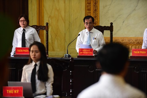 Y án ông Nguyễn Hữu Linh 1 năm 6 tháng tù - Ảnh 3. Y án ông Nguyễn Hữu Linh 1 năm 6 tháng tù - Ảnh 3.