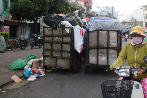 Hà Nội sẽ khủng hoảng vì rác thải rắn - Ảnh 1. Hà Nội sẽ khủng hoảng vì rác thải rắn - Ảnh 1.