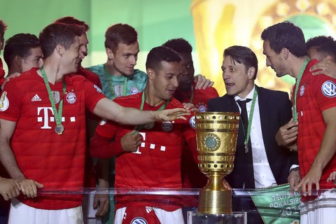 Hùm xám Bayern Munich và cuộc cách mạng dang dở - Ảnh 1. Hùm xám Bayern Munich và cuộc cách mạng dang dở - Ảnh 1.
