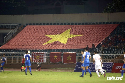 Sân Thống Nhất vắng tanh ngày U19 Việt Nam mở màn vòng loại châu Á 2020 - Ảnh 3. Sân Thống Nhất vắng tanh ngày U19 Việt Nam mở màn vòng loại châu Á 2020 - Ảnh 3.
