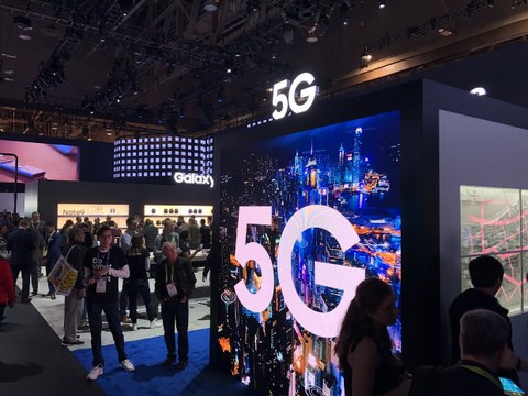 Samsung và tương lai thập kỷ kết nối mới nhìn từ 5G và Wi-Fi 6 - Ảnh 1. Samsung và tương lai thập kỷ kết nối mới nhìn từ 5G và Wi-Fi 6 - Ảnh 1.
