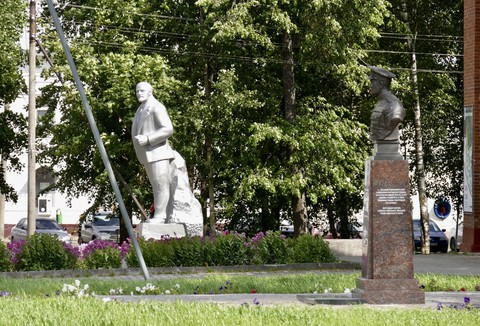 Tượng đài Lenin trên dặm dài đôi bờ Volga - Ảnh 8. Tượng đài Lenin trên dặm dài đôi bờ Volga - Ảnh 8.