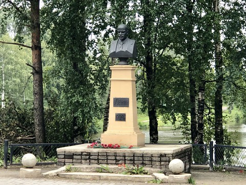 Tượng đài Lenin trên dặm dài đôi bờ Volga - Ảnh 5. Tượng đài Lenin trên dặm dài đôi bờ Volga - Ảnh 5.