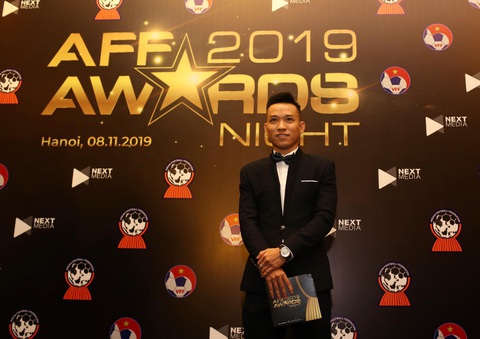 HLV Park Hang Seo, Quang Hải thắng Giải HLV và cầu thủ của năm tại AFF Awards 2019 - Ảnh 27. HLV Park Hang Seo, Quang Hải thắng Giải HLV và cầu thủ của năm tại AFF Awards 2019 - Ảnh 27.