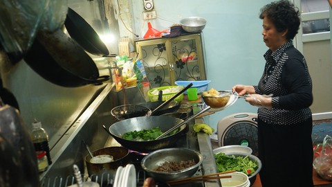 Đầu làng Ngũ Xá có hàng... phở cuốn - Ảnh 5. Đầu làng Ngũ Xá có hàng... phở cuốn - Ảnh 5.
