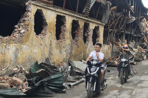 Bài học xương máu từ vụ Rạng Đông - Ảnh 1. Bài học xương máu từ vụ Rạng Đông - Ảnh 1.