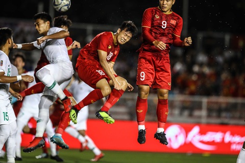Những tình huống nghẹt thở trong trận thắng của U22 Việt Nam trước U22 Indonesia - Ảnh 3. Những tình huống nghẹt thở trong trận thắng của U22 Việt Nam trước U22 Indonesia - Ảnh 3.