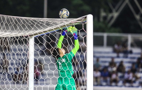 Những tình huống nghẹt thở trong trận thắng của U22 Việt Nam trước U22 Indonesia - Ảnh 5. Những tình huống nghẹt thở trong trận thắng của U22 Việt Nam trước U22 Indonesia - Ảnh 5.